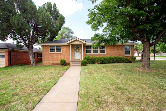 4417 Andrews Ave, Amarillo, TX 79106 - single story home with a front lawn and brick siding
