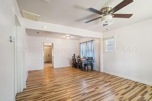 4002 S Tyler St, Amarillo, TX 79110 - unfurnished room featuring light wood-style flooring, a ceiling fan, and a smoke detector