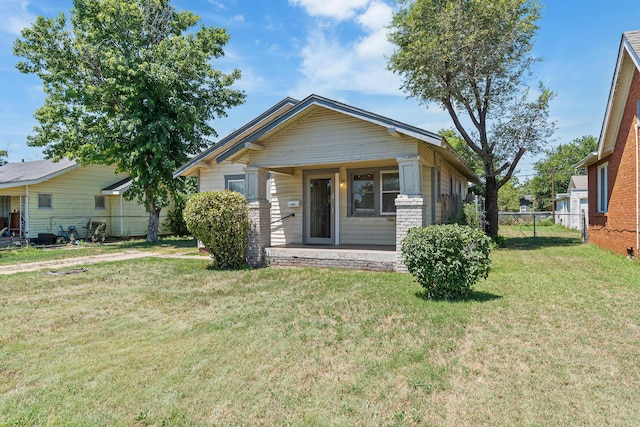 4002 S Tyler St, Amarillo, TX 79110 - bungalow-style house with covered porch