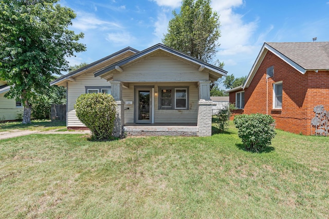 4002 S Tyler St, Amarillo, TX 79110 - bungalow-style house featuring a front lawn and a porch