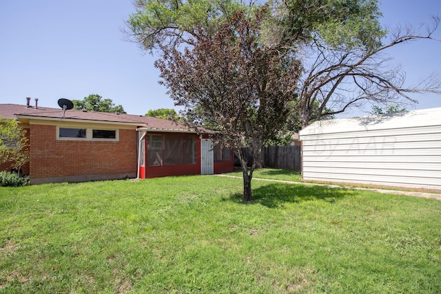 5214 George Ter, Amarillo, TX 79106 - view of yard featuring a sunroom