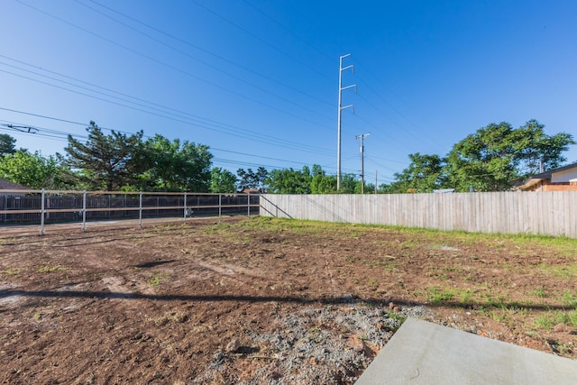 3807 Hancock St, Amarillo, TX 79109 - view of yard