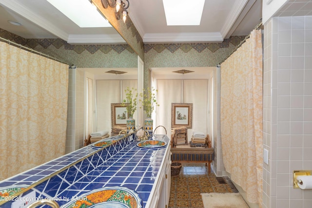 1607 S Harrison St, Amarillo, TX 79102 - bedroom featuring wallpapered walls and crown molding
