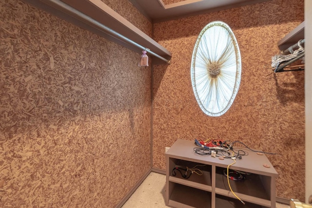 7402 Park Ridge Dr, Amarillo, TX 79119 - view of walk in closet