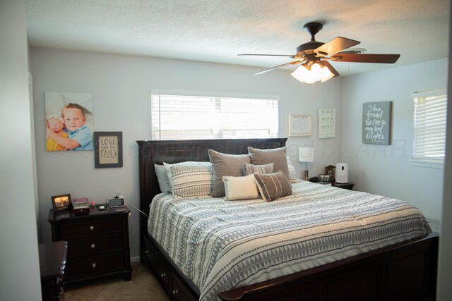 1418 Oak Ave, Panhandle, TX 79068 - bedroom featuring carpet and ceiling fan