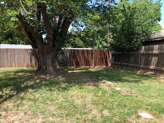 1713 Corsicana St, Wellington, TX 79095 - photo 40