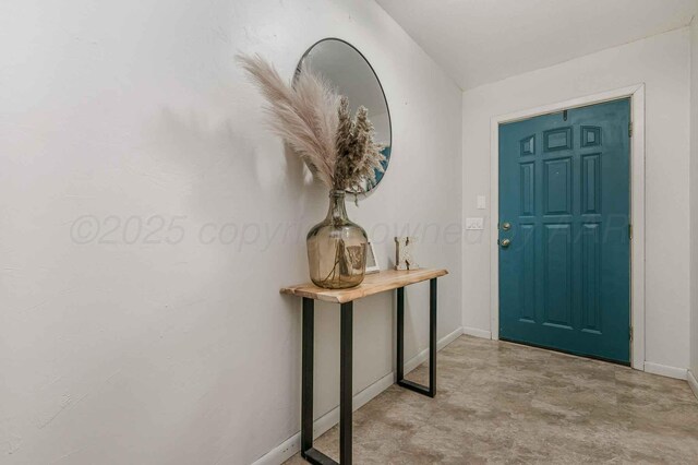 15 Fannin Dr, Tulia, TX 79088 - entryway with baseboards