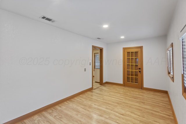 431 Crest, Pampa, TX 79065 - empty room featuring light wood-style flooring, recessed lighting, and baseboards