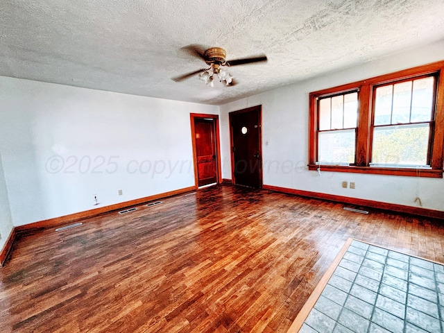 609 S Grinnell St, Perryton, TX 79070 - photo 5