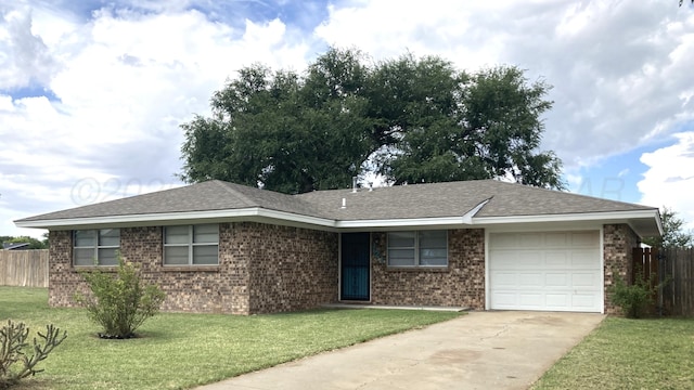721 Stanton St, Hereford, TX 79045 - photo 1
