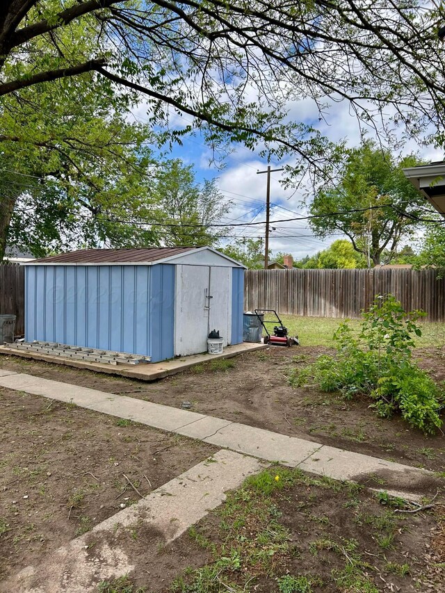 1715 Grape Ln, Pampa, TX 79065 - photo 18