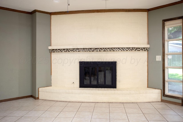 3729 Wayne St, Amarillo, TX 79109 - detailed view of a brick fireplace and ornamental molding