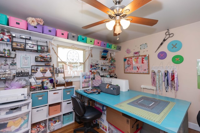 2711 Mohawk Dr, Amarillo, TX 79109 - office with a ceiling fan