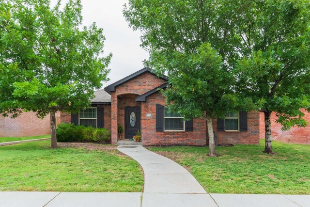 8507 Barstow Dr, Amarillo, TX 79118 - single story home featuring a front yard and brick siding