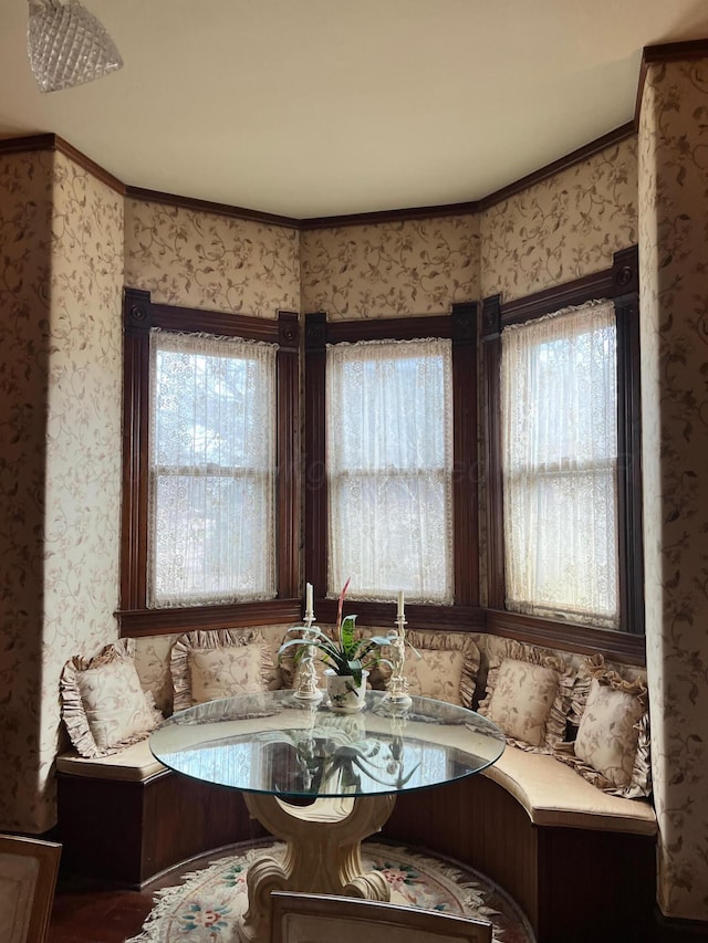 bathroom with breakfast area