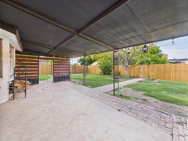 2600 Comanche Trl, Pampa, TX 79065 - view of patio