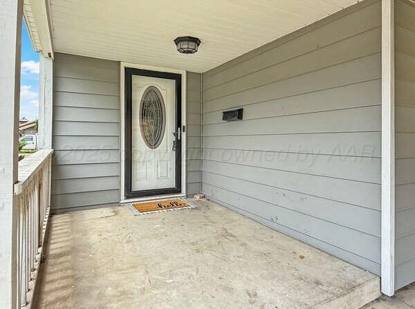 300 Estireno St, Borger, TX 79007 - photo 3