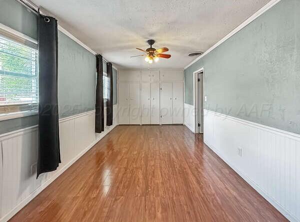 300 Estireno St, Borger, TX 79007 - photo 10
