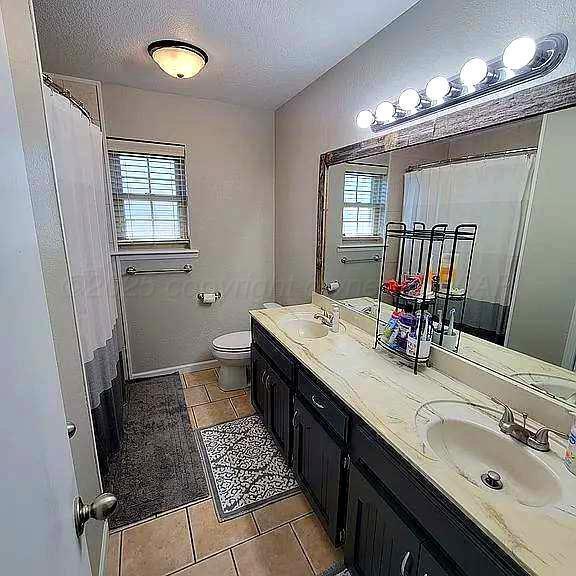 1906 Texas St, Perryton, TX 79070 - photo 15
