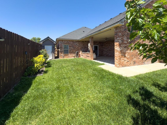8121 Alexandria Ave, Amarillo, TX 79118 - view of yard featuring a patio area