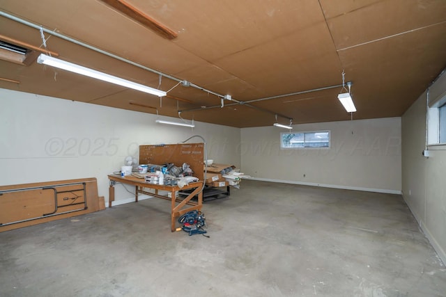 3408 Hawthorne Dr, Amarillo, TX 79109 - view of garage