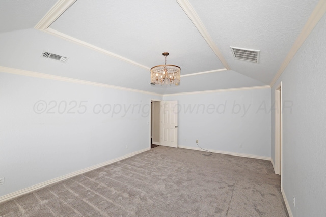 7501 Countryside Dr, Amarillo, TX 79119 - unfurnished room featuring vaulted ceiling, carpet, a chandelier, and baseboards
