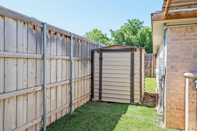 7501 Countryside Dr, Amarillo, TX 79119 - view of yard