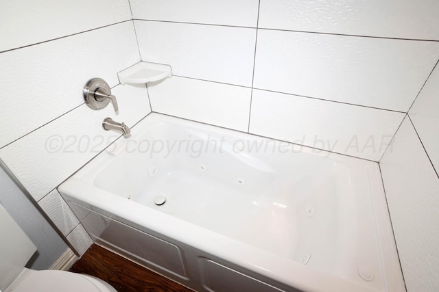7501 Countryside Dr, Amarillo, TX 79119 - full bathroom with toilet