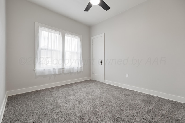 unfurnished room with carpet and ceiling fan