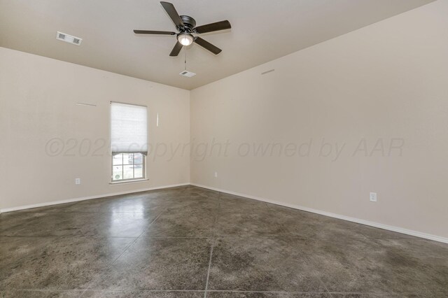 7901 Crestline Dr, Amarillo, TX 79119 - empty room featuring finished concrete flooring, baseboards, and a ceiling fan
