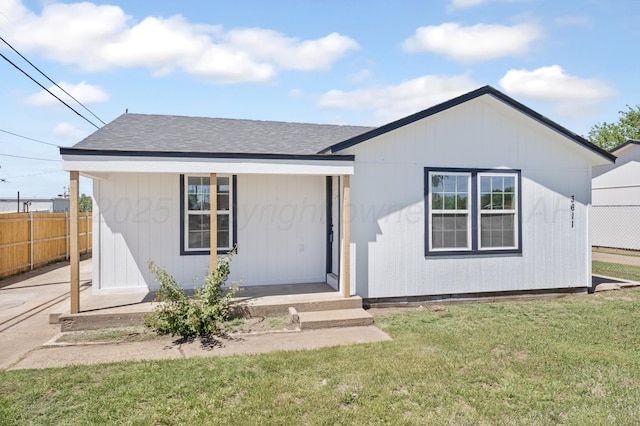 3611 SE 13th Ave, Amarillo, TX 79104 - view of front facade with a shingled roof and covered porch