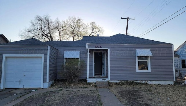 654 N Bivins St, Amarillo, TX 79107 - view of front of home featuring a shingled roof