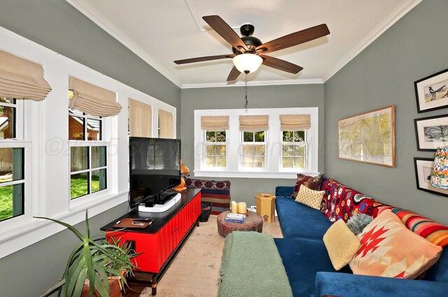 2215 S Hughes St, Amarillo, TX 79109 - living area featuring ornamental molding and a ceiling fan