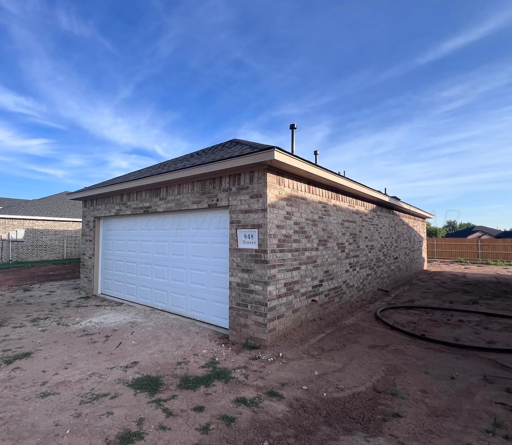 848 Torres Dr, Hereford, TX 79045 - view of garage