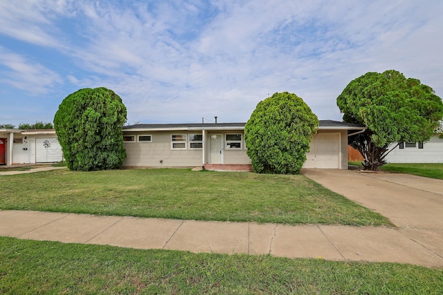 2409 Rosewood Ln, Pampa, TX 79065 - photo 1