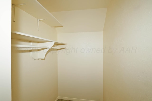 5505 SW 34th Ave, Amarillo, TX 79109 - view of spacious closet