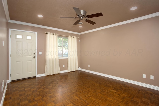 1626 N Apache St, Amarillo, TX 79107 - entryway featuring baseboards, a ceiling fan, recessed lighting, and ornamental molding
