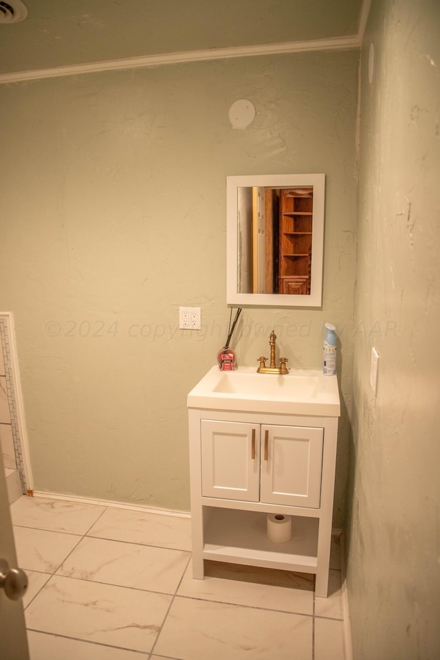 bathroom featuring vanity