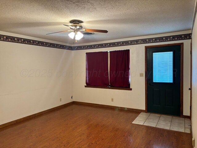 716 Collier Dr, Spearman, TX 79081 - photo 2