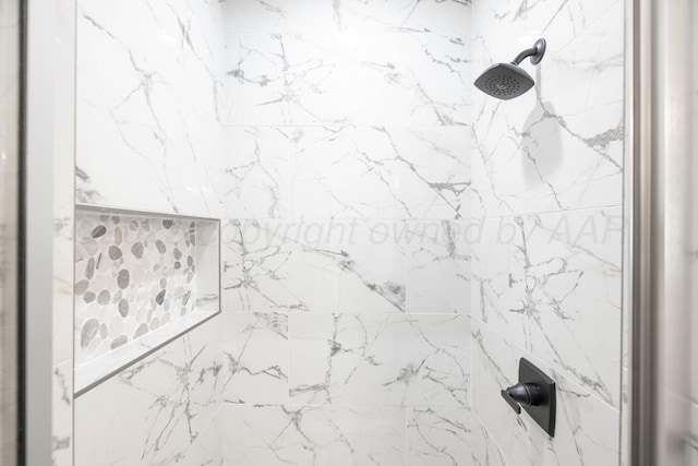 4108 Inez Way, Amarillo, TX 79124 - bathroom with a tile shower