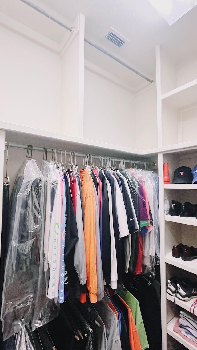 8301 El Paso Dr, Amarillo, TX 79118 - view of walk in closet