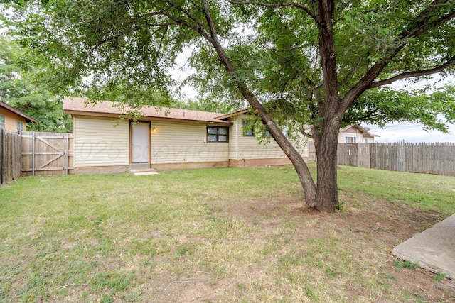 3110 S Apache St, Amarillo, TX 79103 - view of fenced backyard