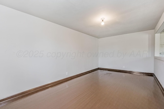 918 N Gray St, Amarillo, TX 79065 - unfurnished room with baseboards