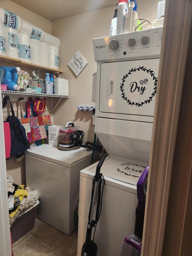 3114 Palm St, Amarillo, TX 79107 - laundry area featuring estacked washer and dryer