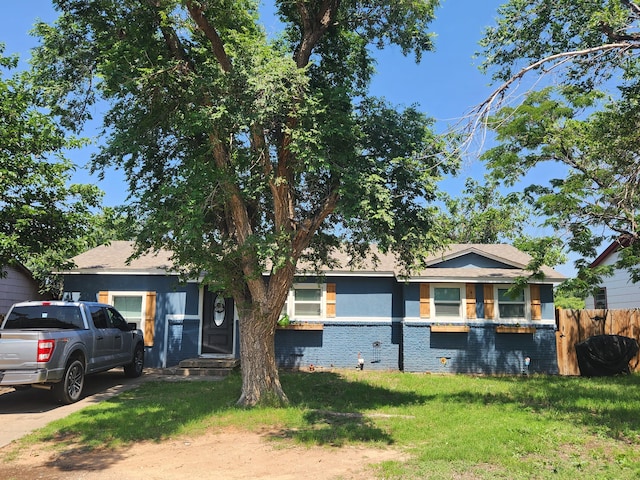 3114 Palm St, Amarillo, TX 79107 - view of front of property featuring brick siding