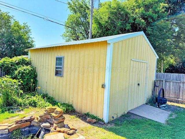 1301 S Fordham St, Perryton, TX 79070 - view of shed