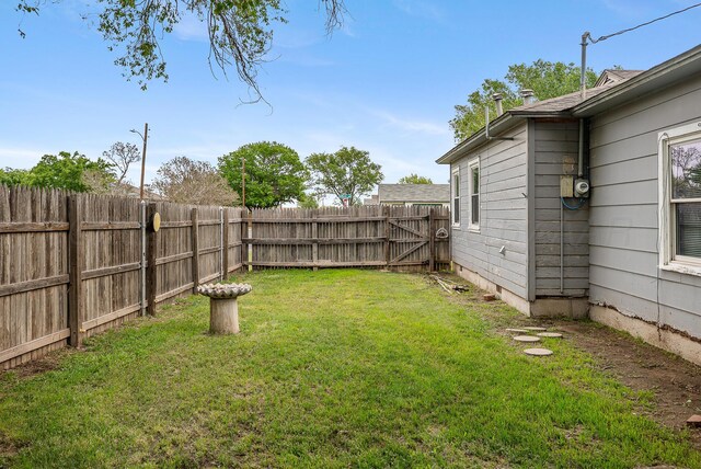 4300 Gables St, Amarillo, TX 79110 - view of fenced backyard