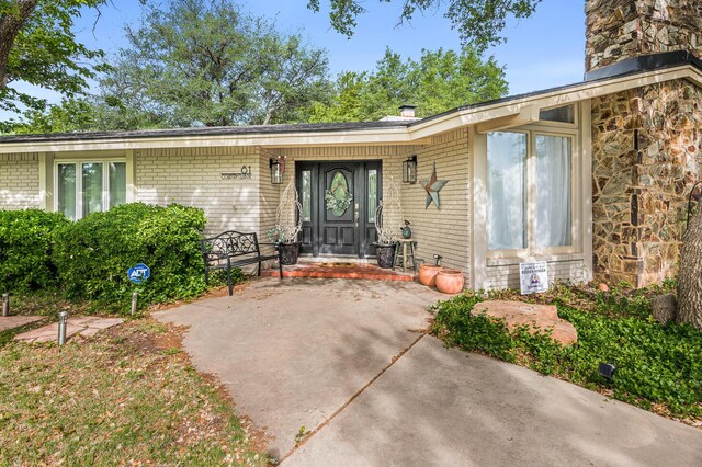 81 Country Club Dr, Canyon, TX 79015 - photo 2