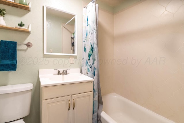 215 Abilene St, Borger, TX 79007 - bathroom with shower / bath combo and vanity
