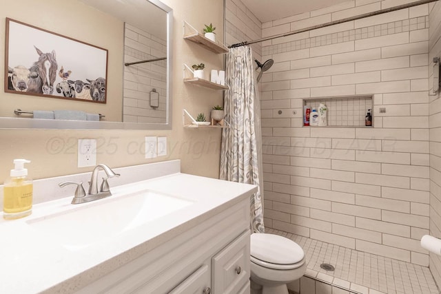 215 Abilene St, Borger, TX 79007 - bathroom with vanity and tiled shower